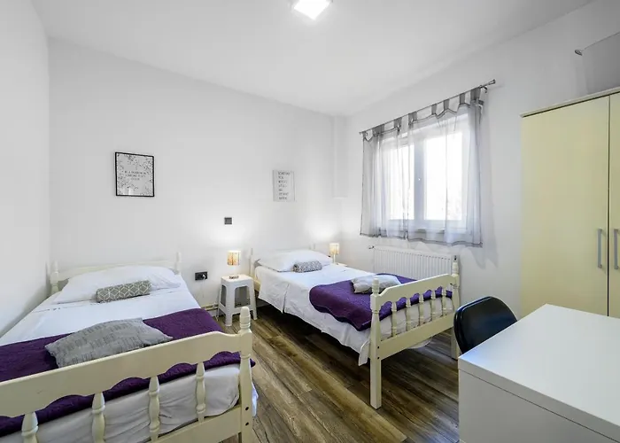 בית נופש Rokoko שיבניק